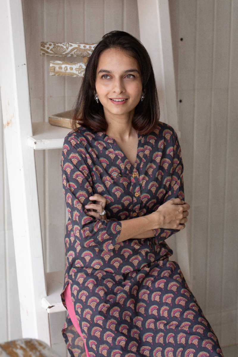 Image for Kusvaa Taf36 Ship Gray Regular Kurta Look 2