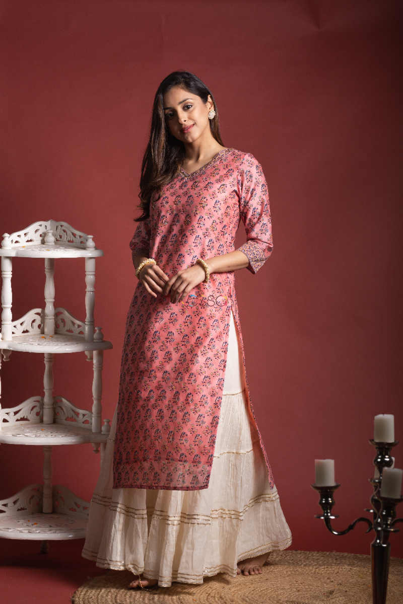 Image for Kusvaa Wsr143 Petite Orchid Chanderi Block Print Kurta Side