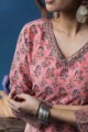 Image for Kusvaa Wsr143a Petite Orchid Chanderi Block Print Kurta Closeup