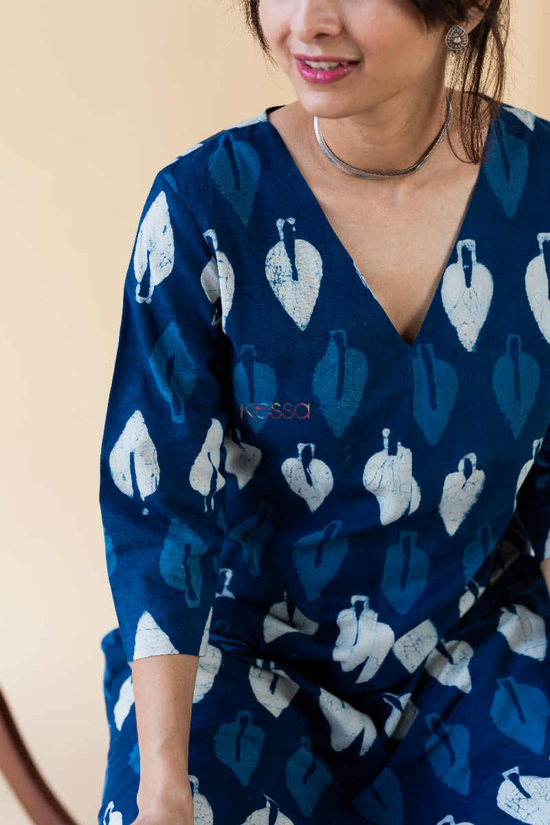 Image for Kusvaa Aep07 Midnight Blue Regular Kurta Closeup