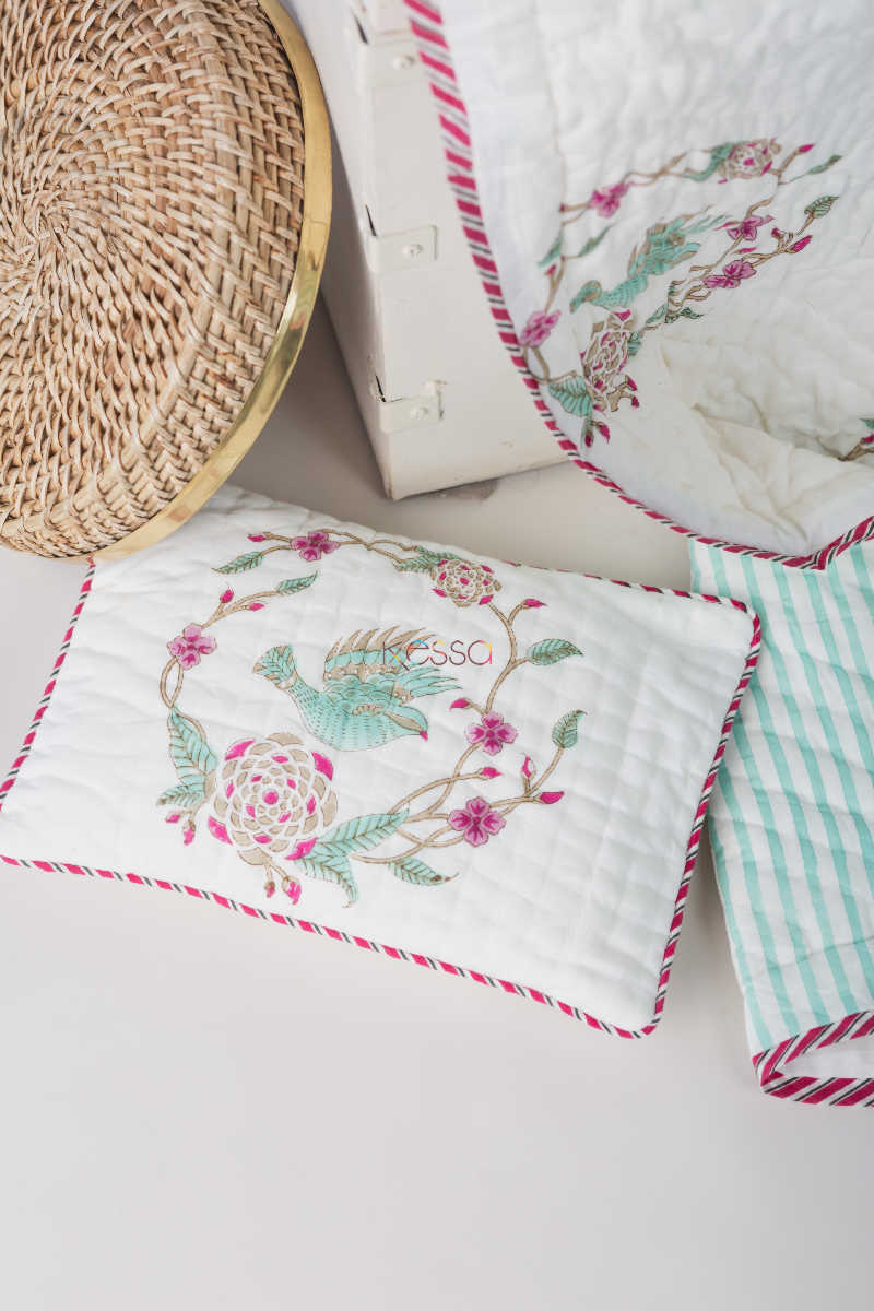 Image for Kusvaa Kaq86 Summer Green Baby Quilt Set Pillow