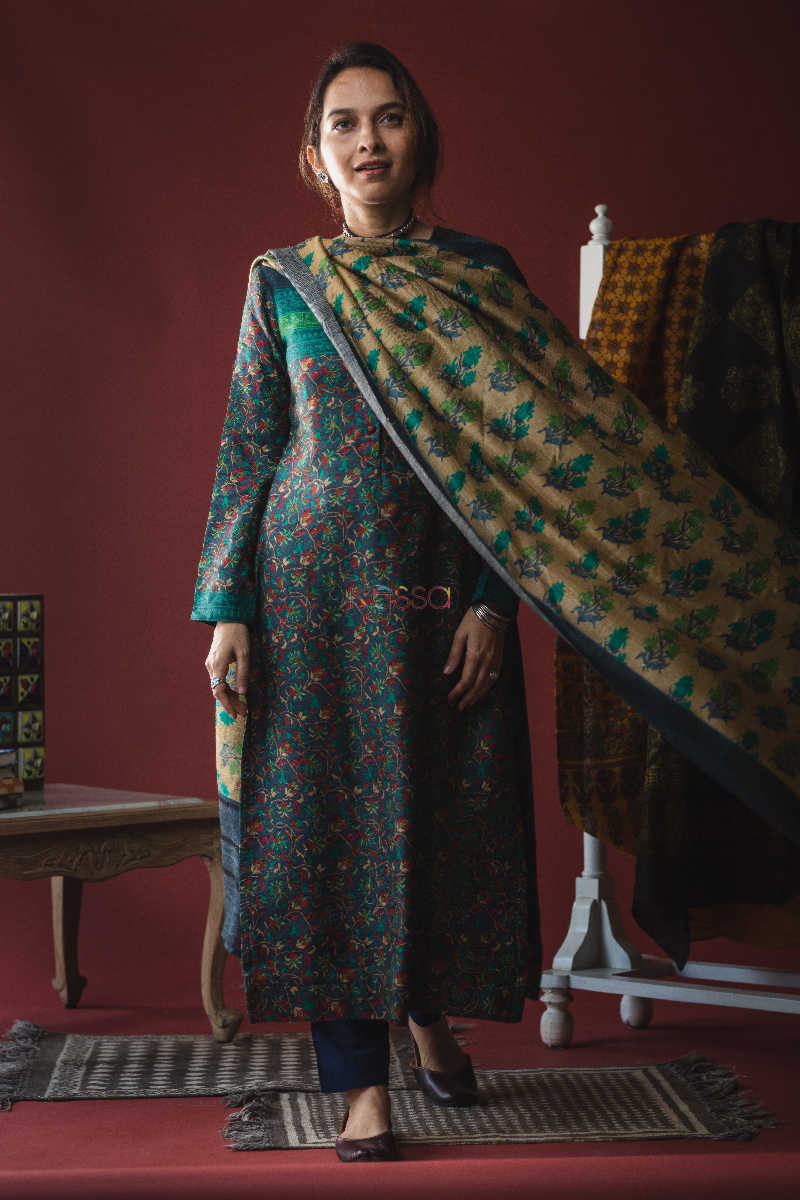Image for Kusvaa Kuoj133 Multicolor Tussar Kurta Dupatta Set Front