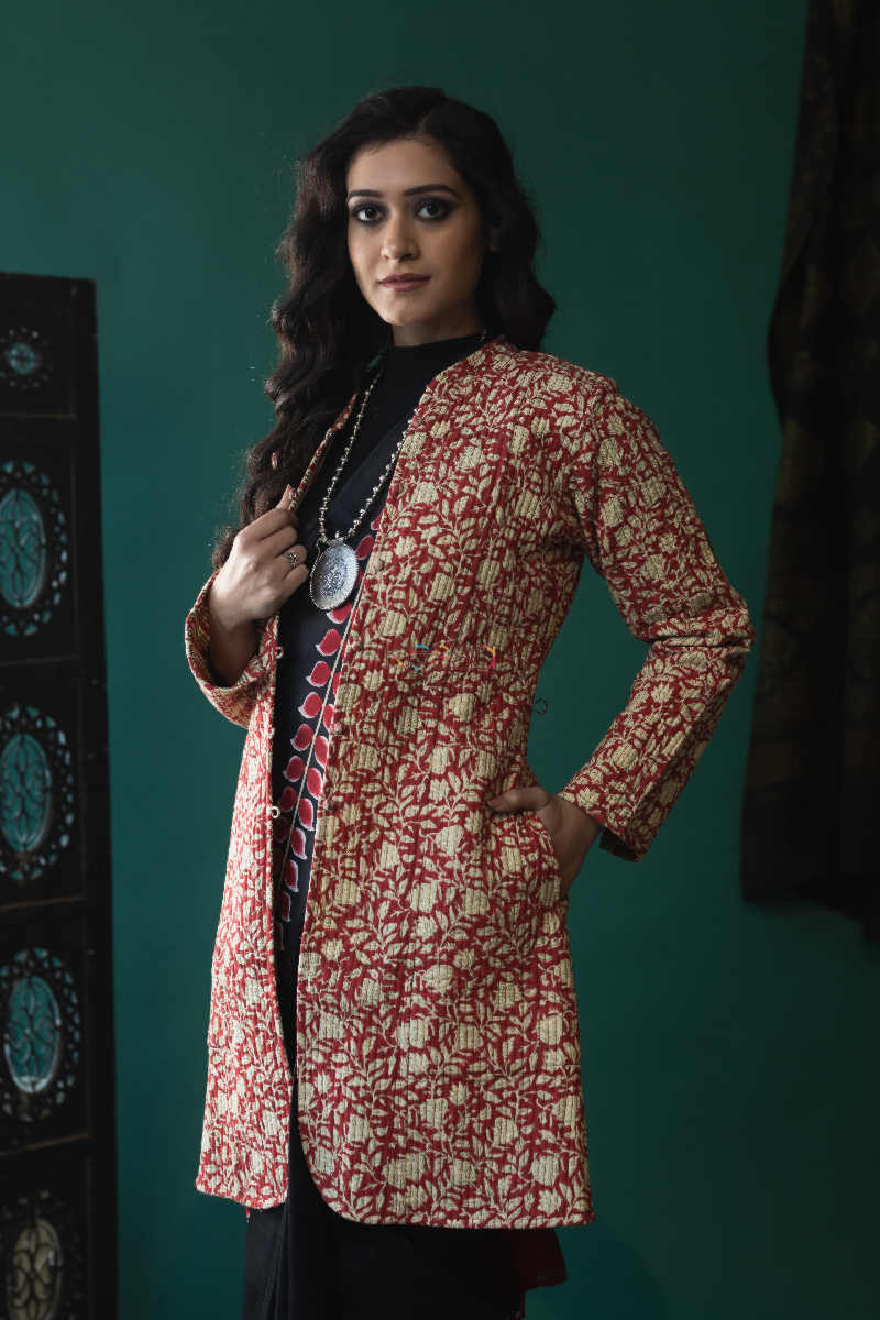 Image for Kusvaa Vjf02 Elsalva Red Double Side Full Quilted Jacket Side