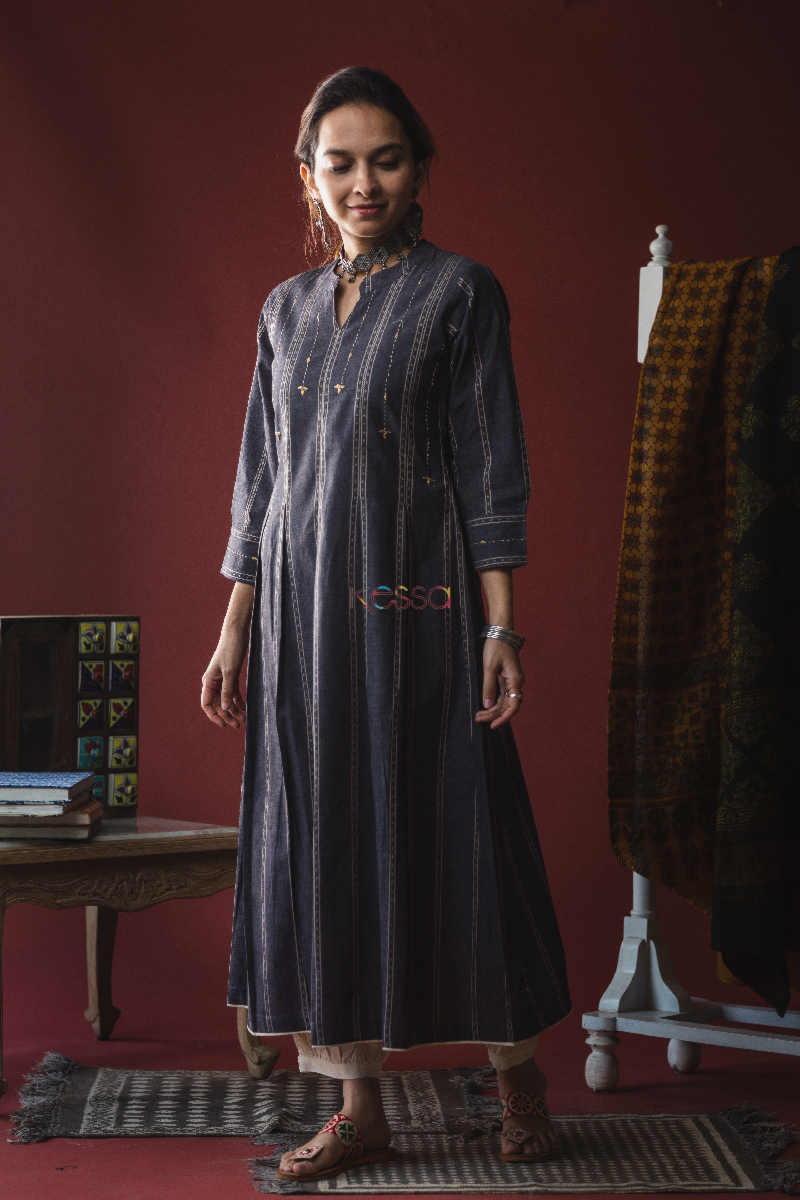 Image for Kusvaa Ws615 Tundora Grey South Cotton Kurta Front