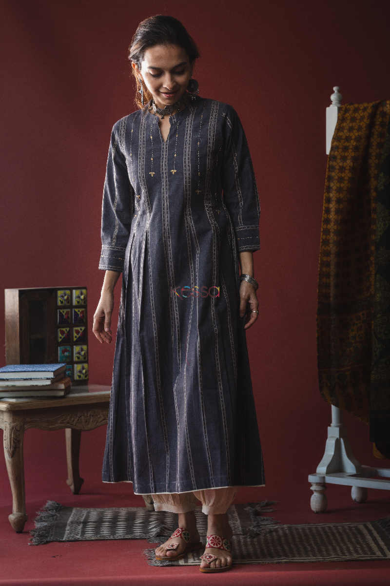 Image for Kusvaa Ws615 Tundora Grey South Cotton Kurta Look
