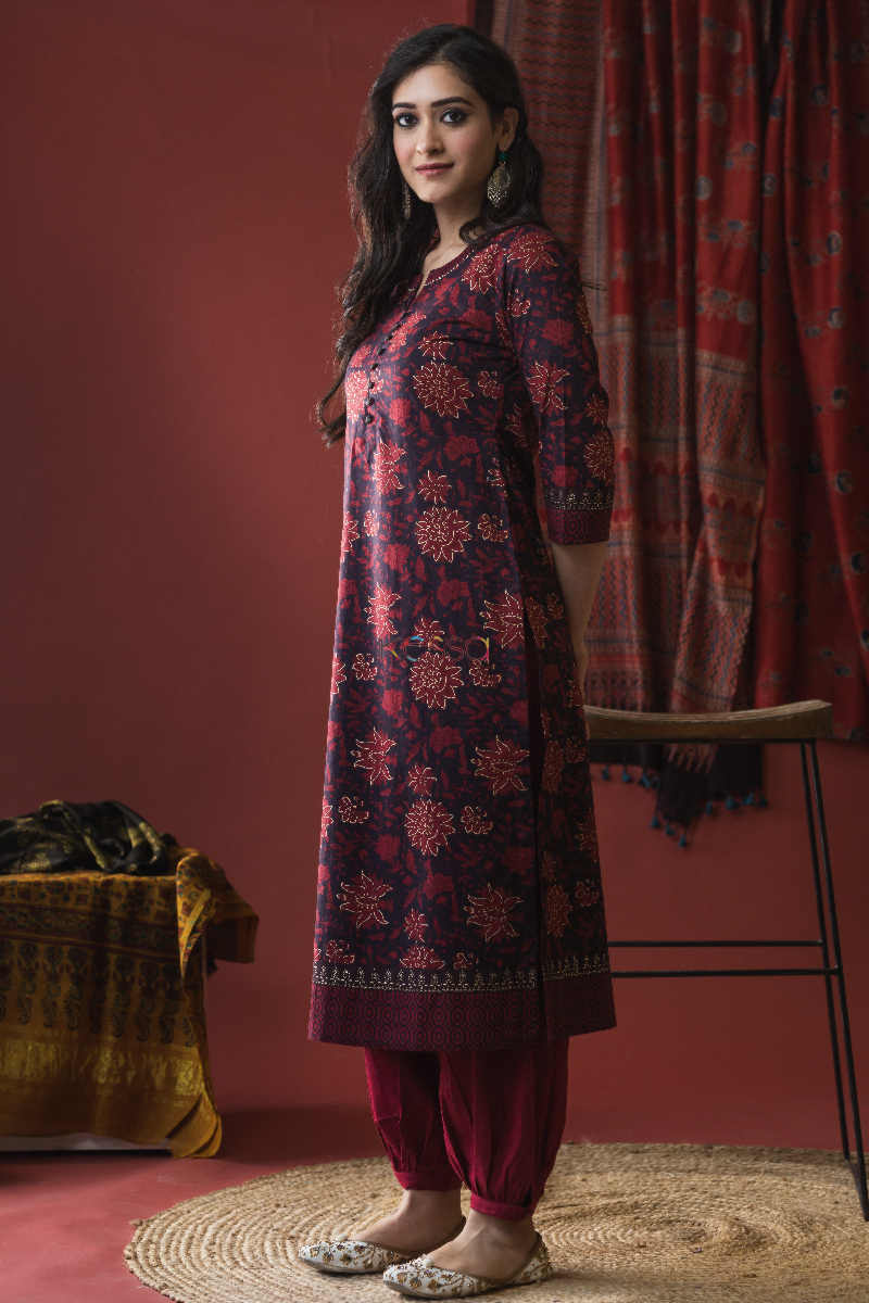 Image for Kusvaa Avdaf15 Merlot Red Cotton Straight Kurta Side