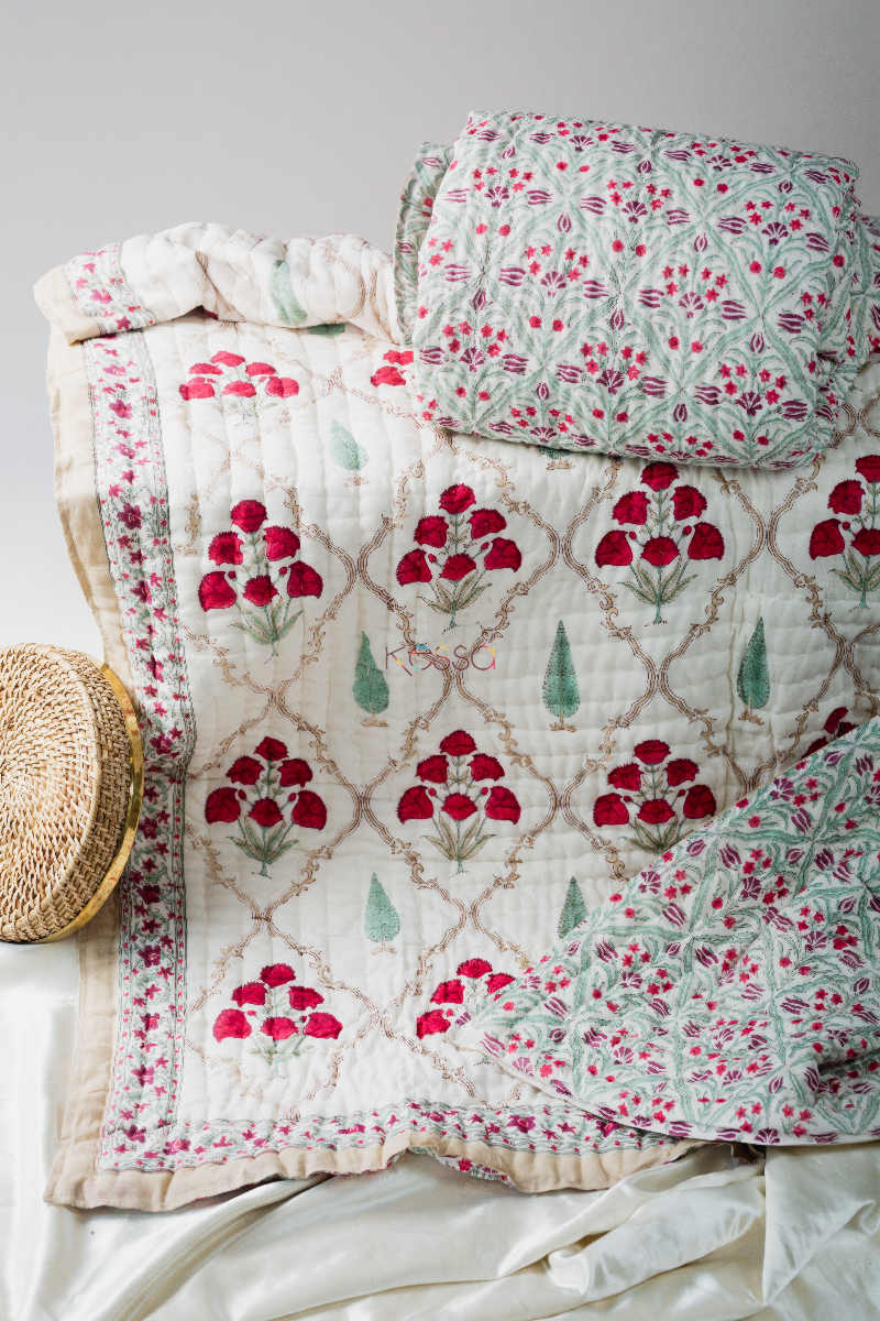 Image for Kusvaa Kaq88 Burgundy Single Bed Quilt Featured