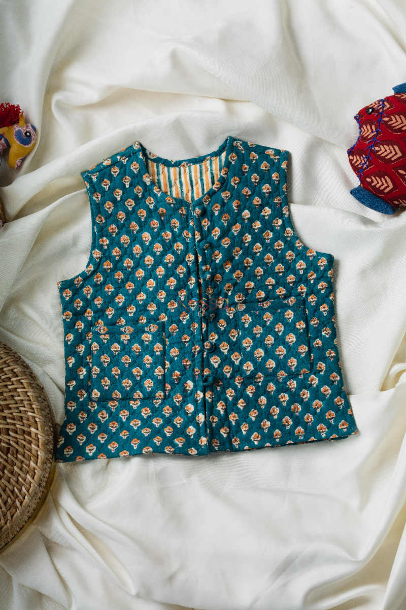 Image for Kusvaa Vj03 Regal Blue And Red Damask Stripe Kids Jacket Featured