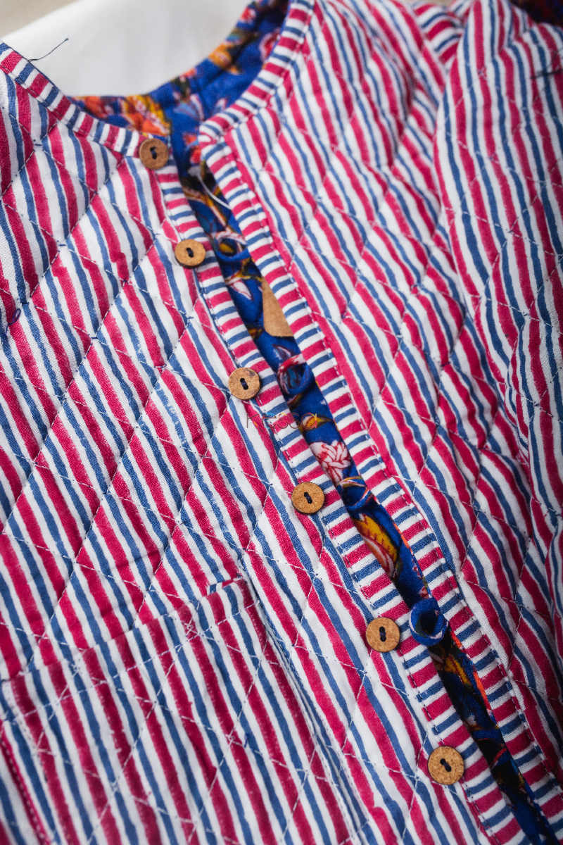 Image for Kusvaa Vjf08 Smalt Blue And Carnation Red Leaf Print Kids Jacket Closeup 1