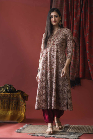 Image for Kusvaa Ws621 Brown Derby Kalamkari Kurta Featured