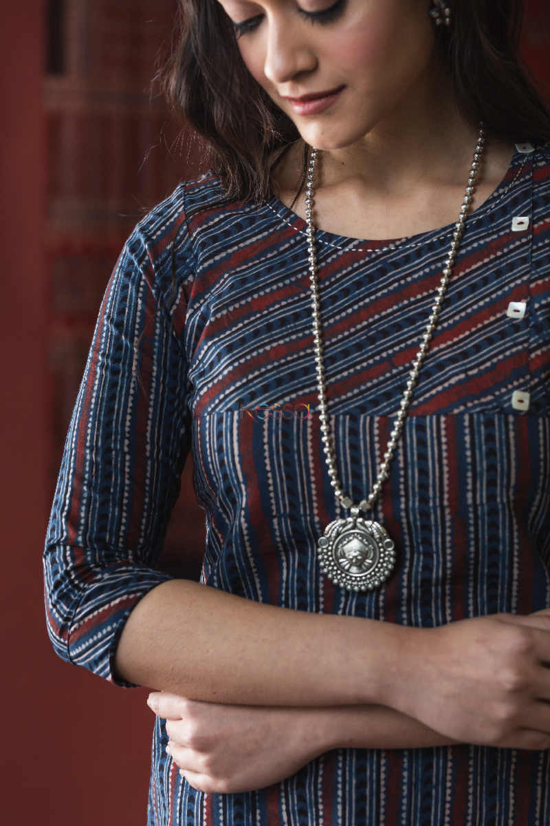 Image for Kusvaa Ws626 Mirage Blue Ajrakh Short Kurti Closeup