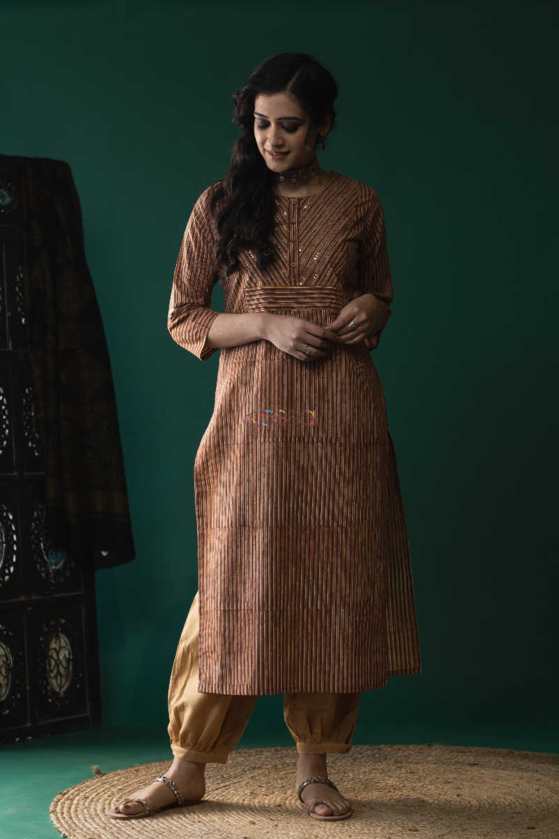 Image for Kusvaa Wsr153 Milbrook Brown Straight Fit Kurta Front