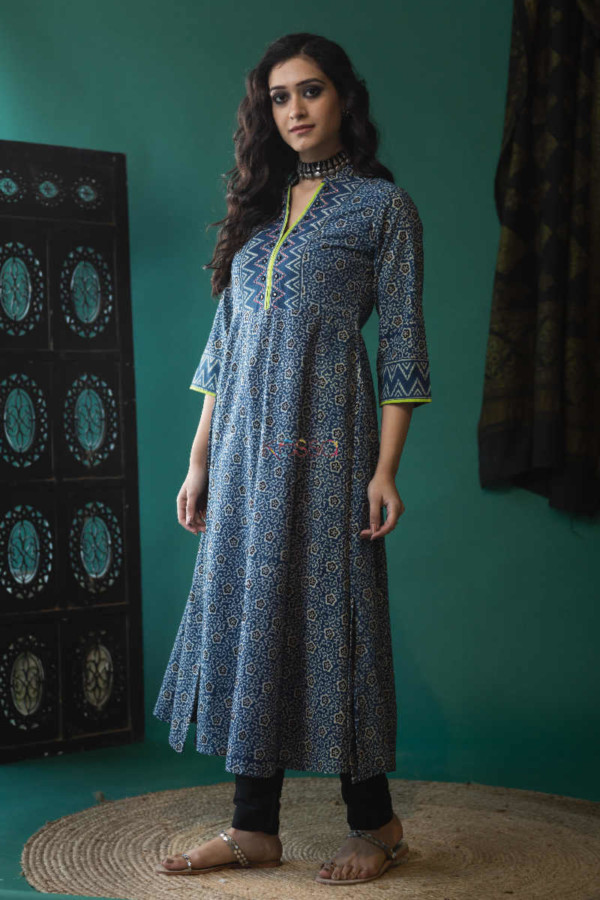 Image for Reviving The Glorious Art Form Of Ajrakh Printing