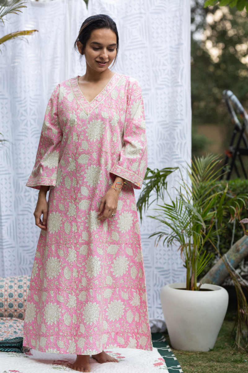 Image for Kusvaa De56 Kwaab Pink Cotton Nightie Featured