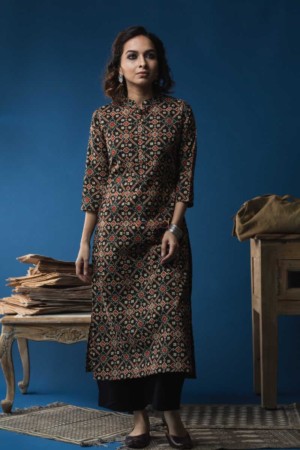 Image for Kusvaa Taf44 Patola Printed Regular Wear Kurta Featured