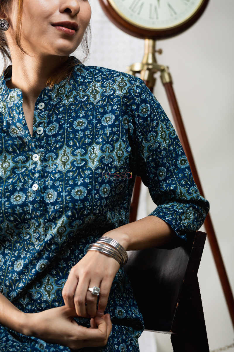 Image for Kusvaa Taf45 Big Stone Regular Wear Kurta 1 Closeup