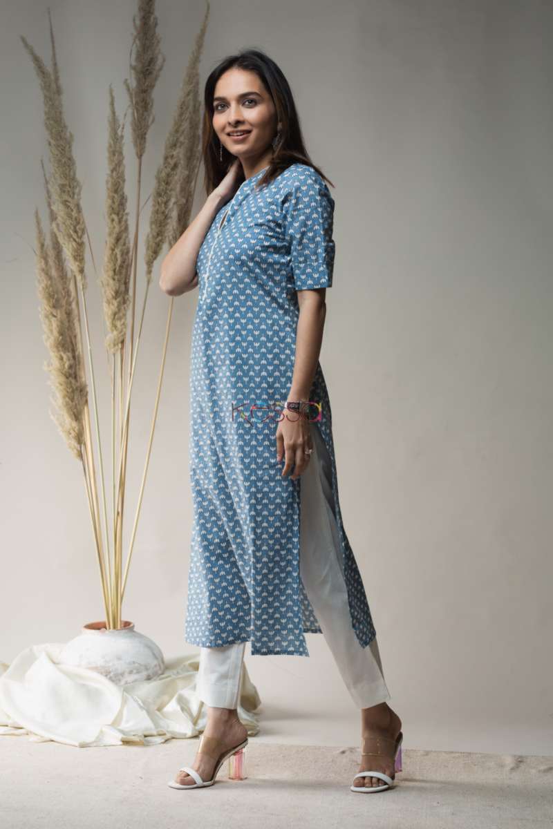 Image for Kusvaa Vcr17 Smalt Blue Regular Wear Kurta Side