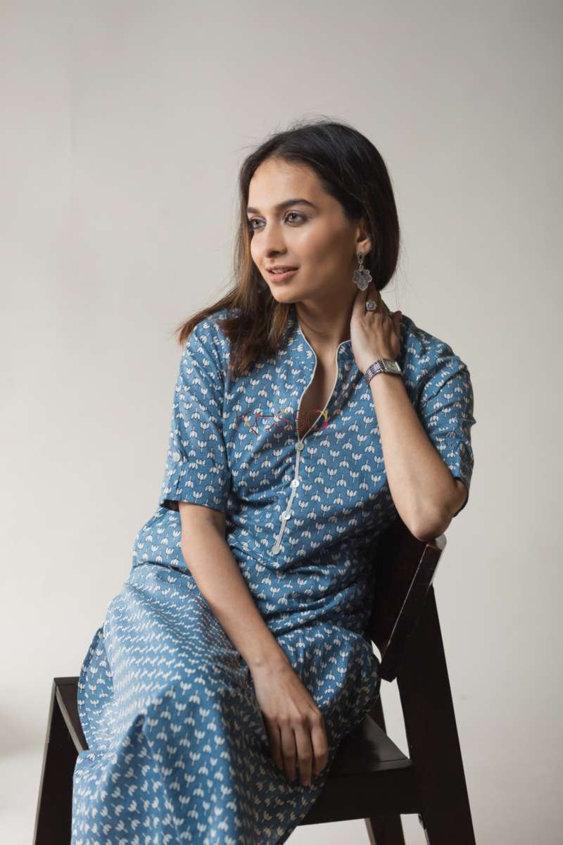 Image for Kusvaa Vcr17 Smalt Blue Regular Wear Kurta Sitting