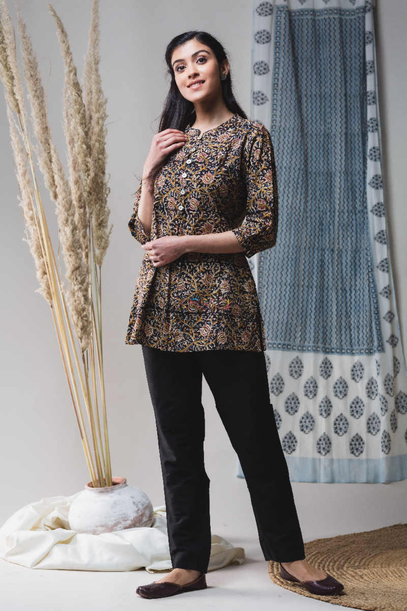 Image for Kusvaa Ws625 Kalamkari Black Short Kurti Featured