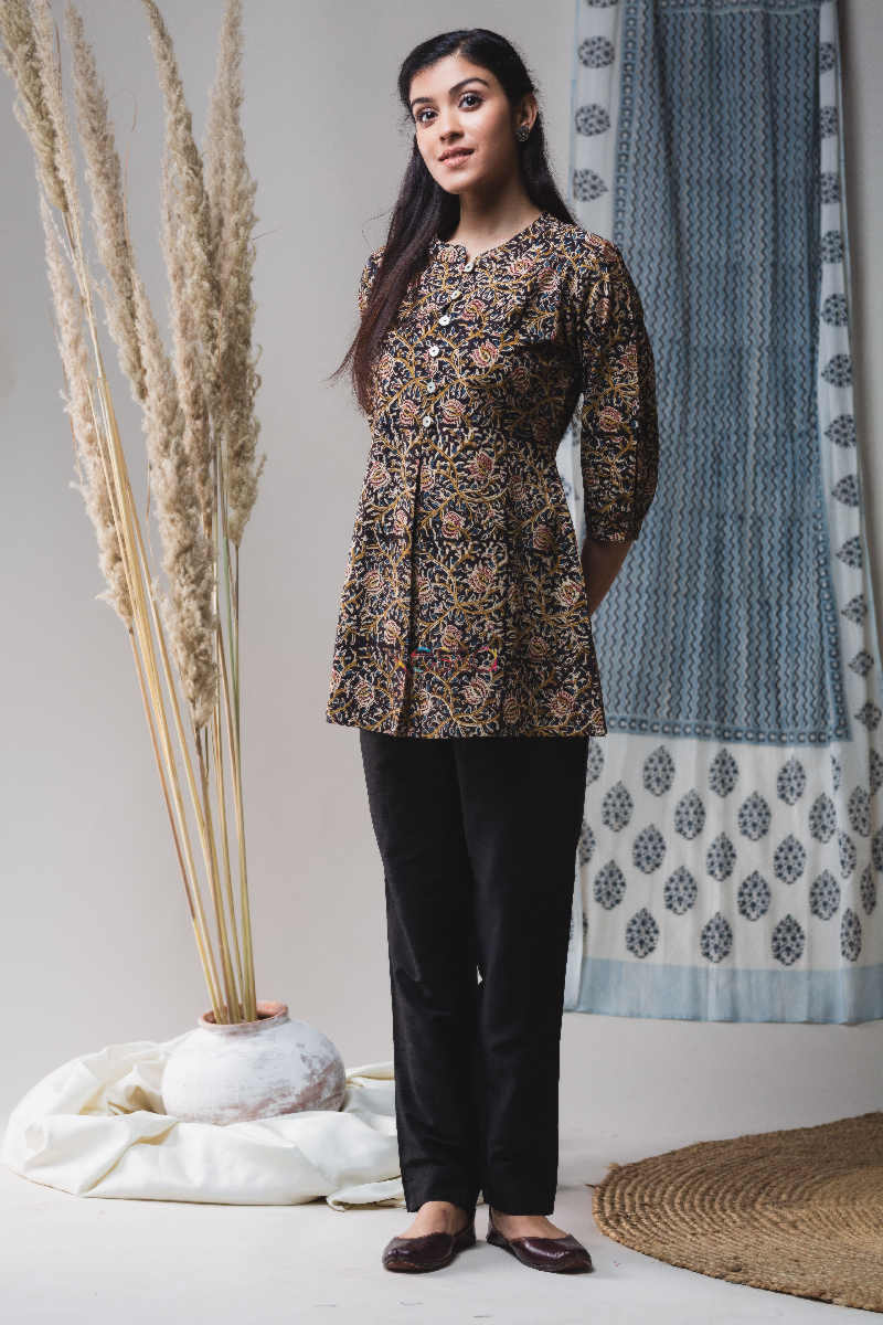 Image for Kusvaa Ws625 Kalamkari Black Short Kurti Front