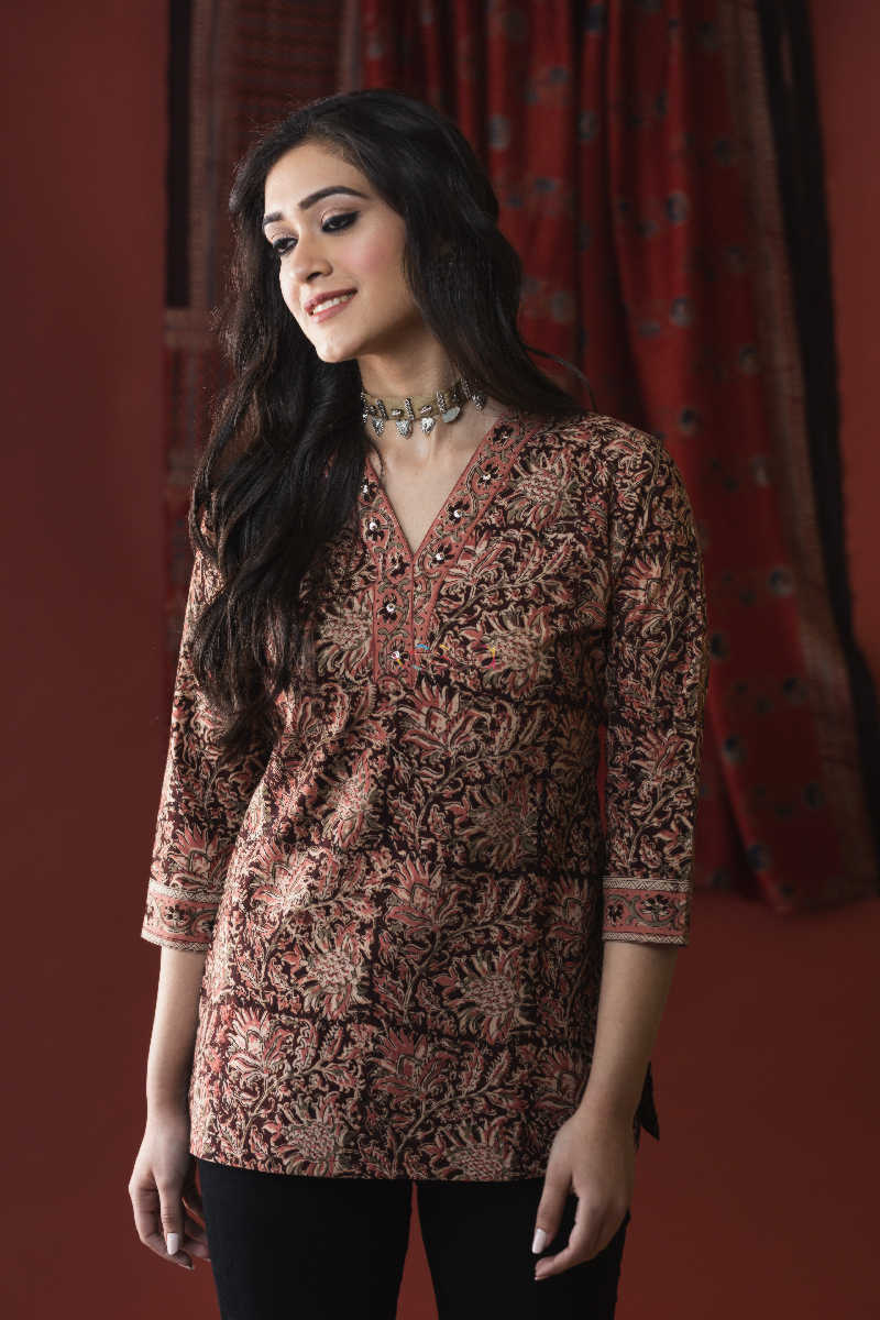 Image for Kusvaa Ws633 English Walnut Short Kalamkari Kurti Front