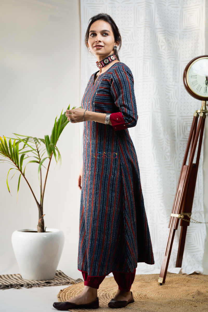 Image for Kusvaa Ws643 Pankti Ajrakh Kurta With Kantha Work 1 Side