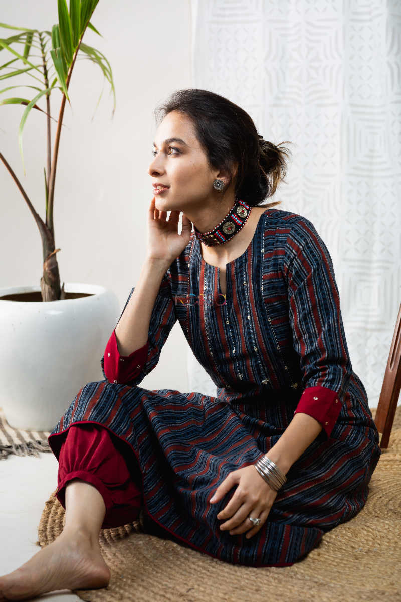 Image for Kusvaa Ws643 Pankti Ajrakh Kurta With Kantha Work 1 Sitting