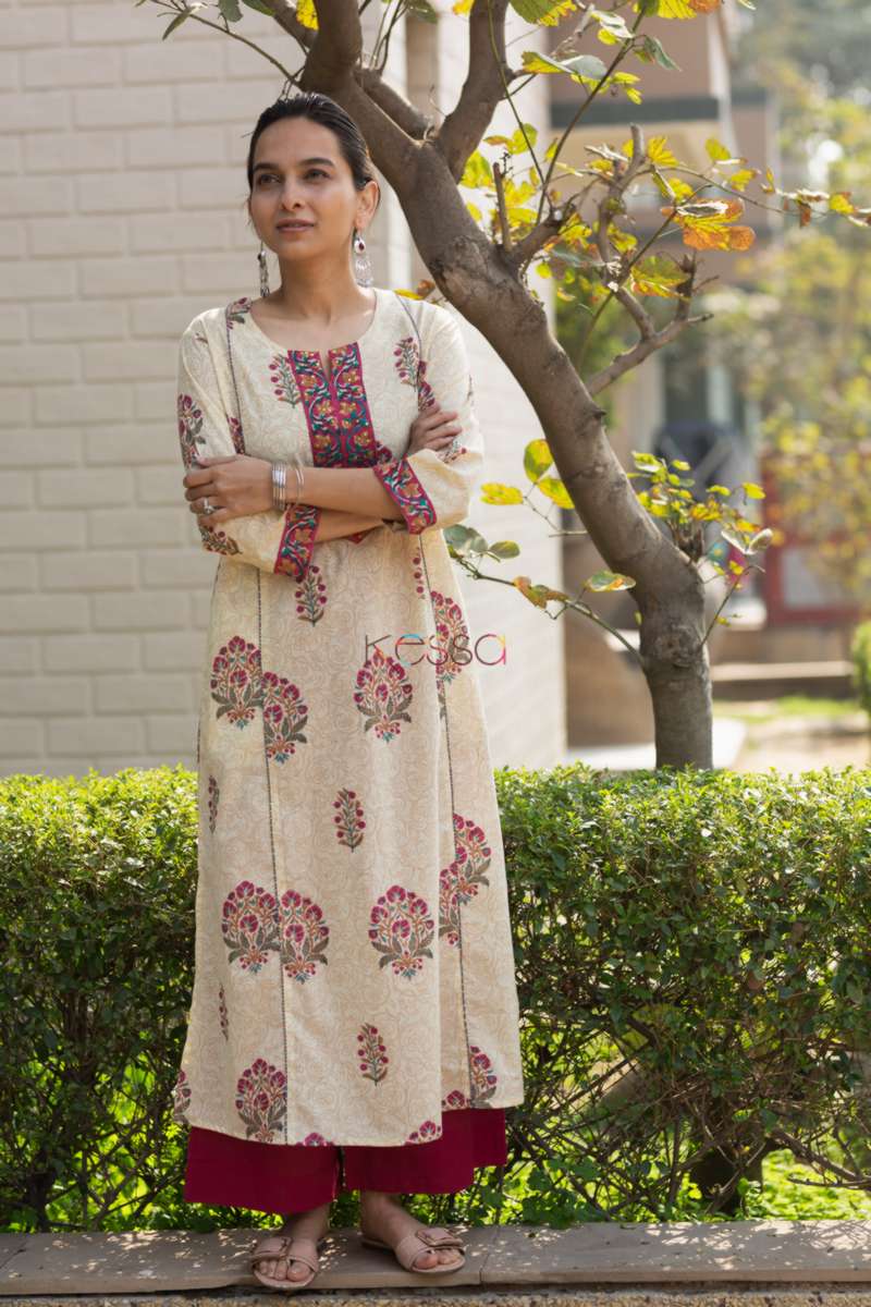 Image for Kusvaa Wsr162 Mongoose Handblock Print Kurta Front