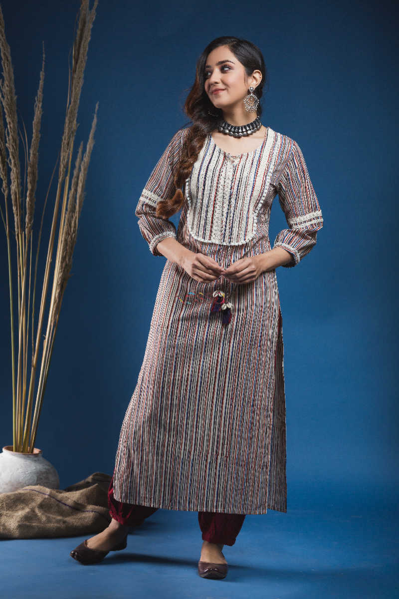 Image for Kusvaa Wsr164 Dariya Block Printed Striped Kurta With Lace Yoke And Tassels Front