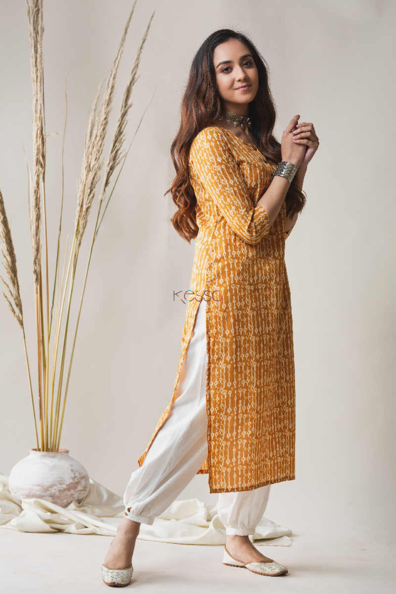 Image for Kusvaa Taf48 Bourbon Regular Wear Cotton Kurta Side