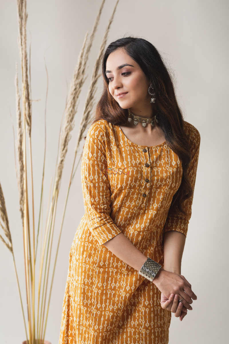 Image for Kusvaa Taf48 Bourbon Regular Wear Cotton Kurta Top