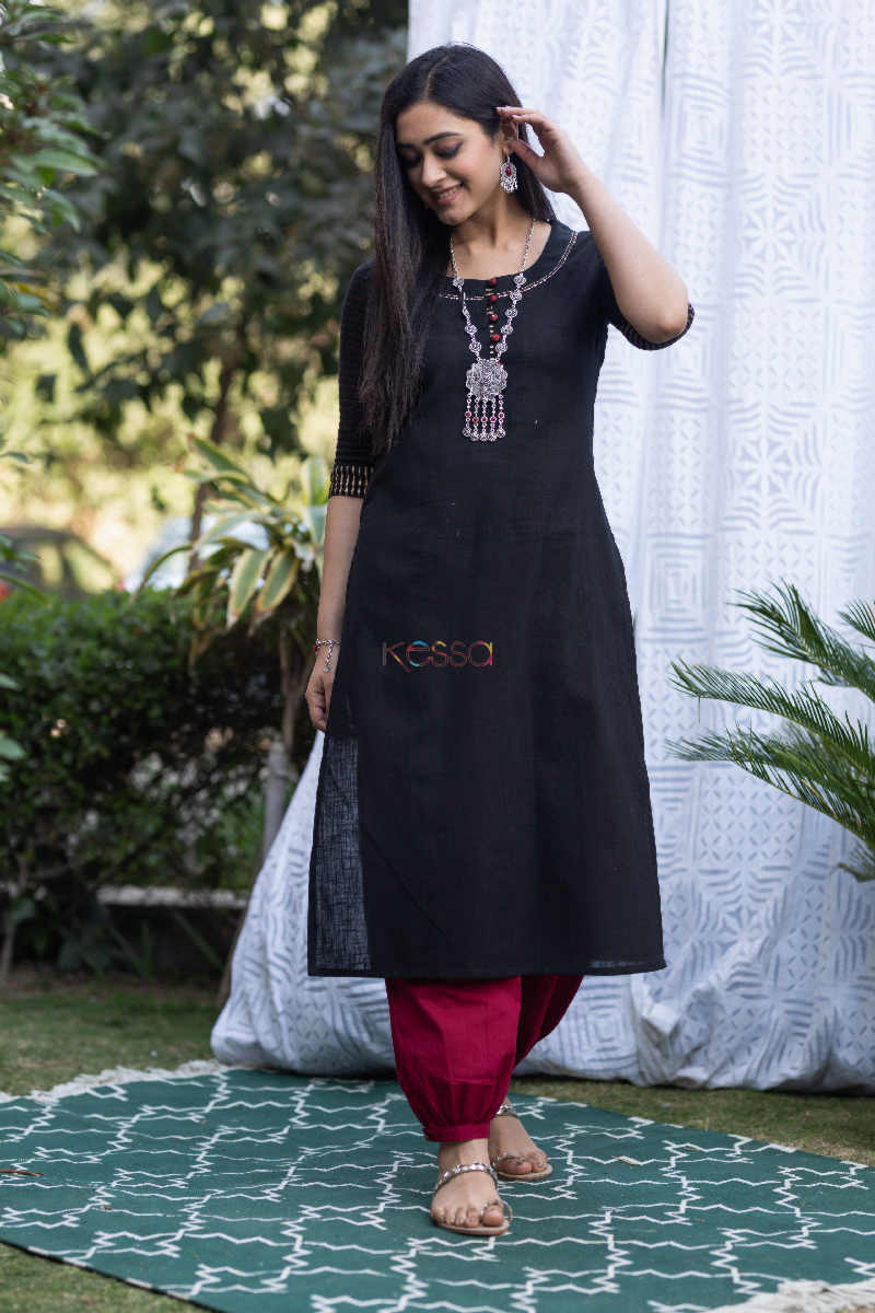 Image for Kusvaa Vcr19 Kohl Black Cotton Slub Kurta With Zari And Sequin Work Featured