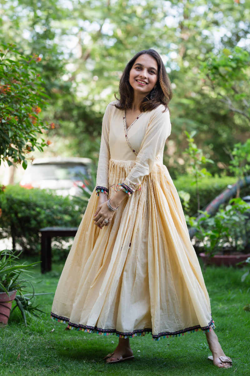 Image for Kusvaa Ws652 Mukta Voil Dress With Hand Kantha And Mirror Work 1 Front
