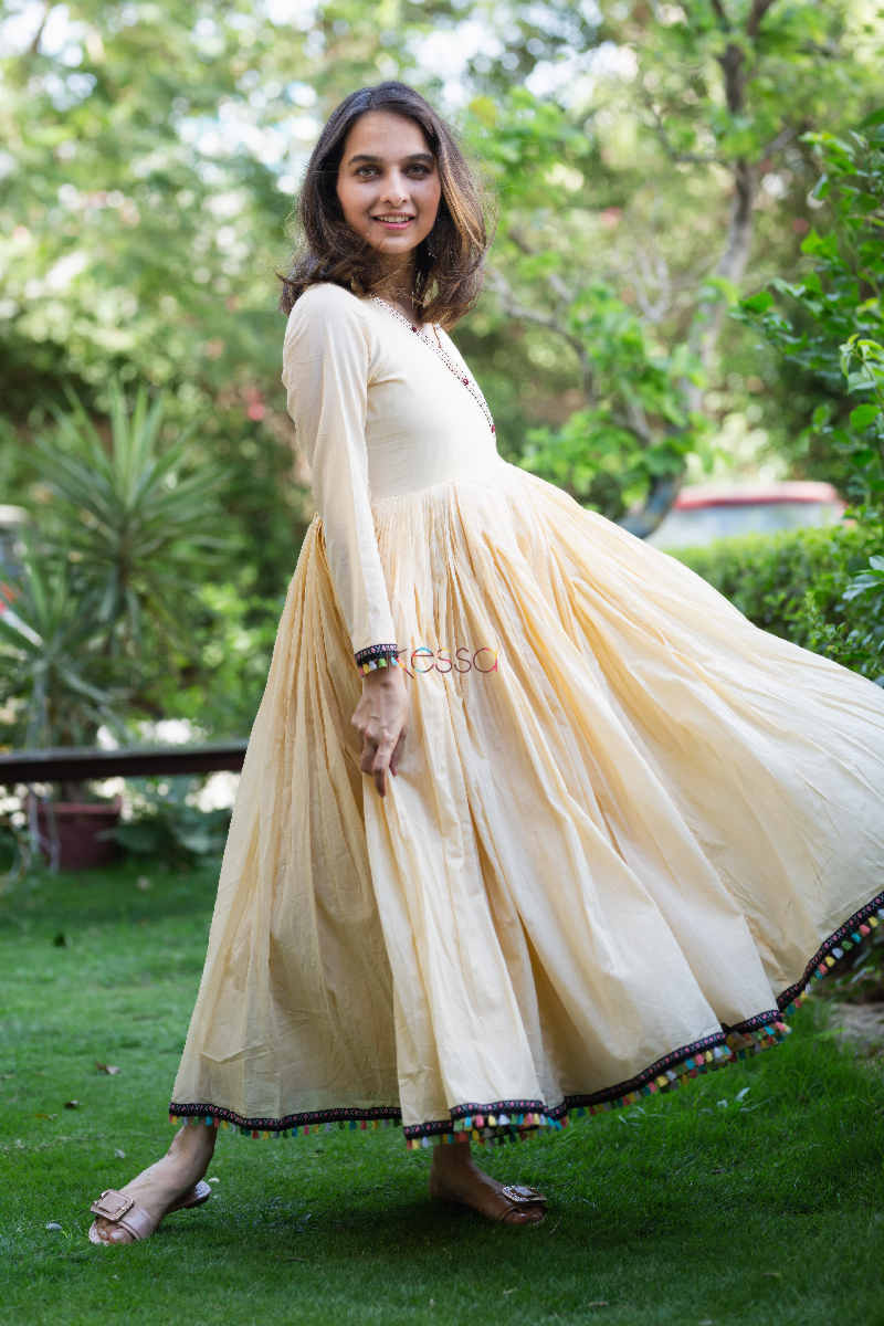 Image for Kusvaa Ws652 Mukta Voil Dress With Hand Kantha And Mirror Work 1 Look
