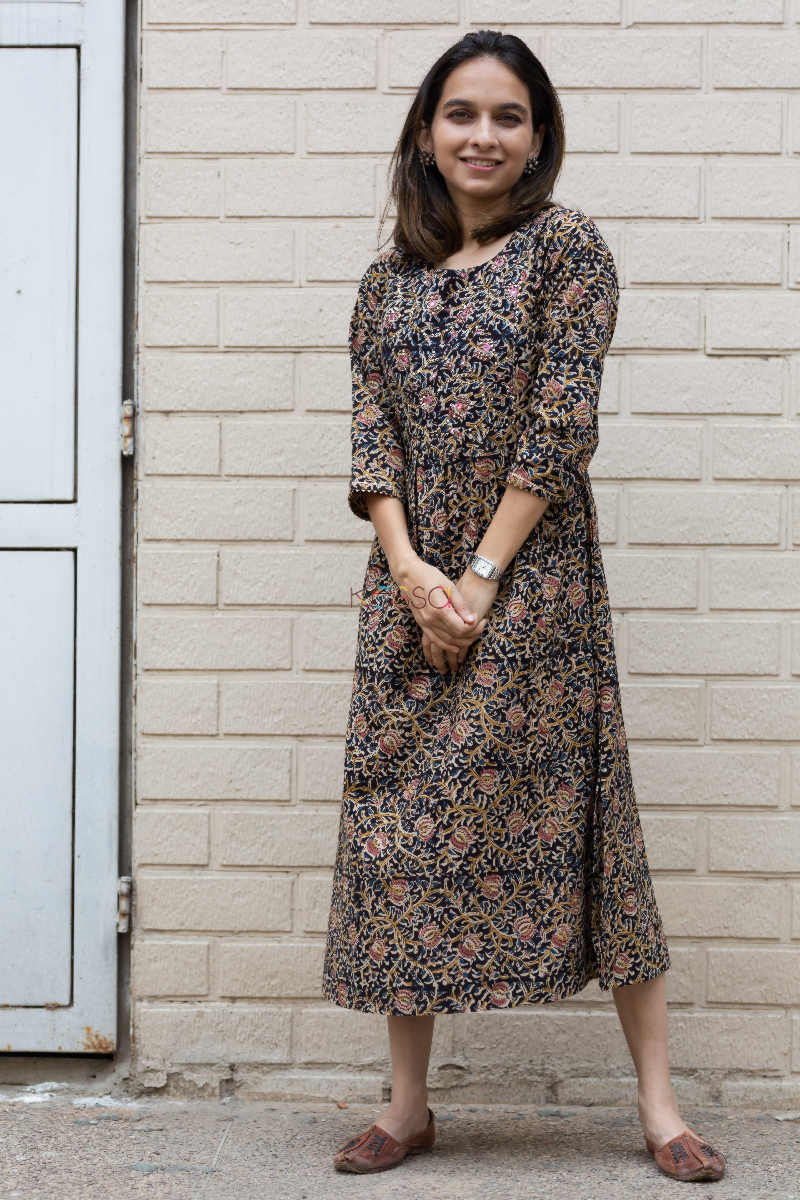 Image for Kusvaa Ws662 Cinder Black Kalamkari A Line Kurta 1 Look