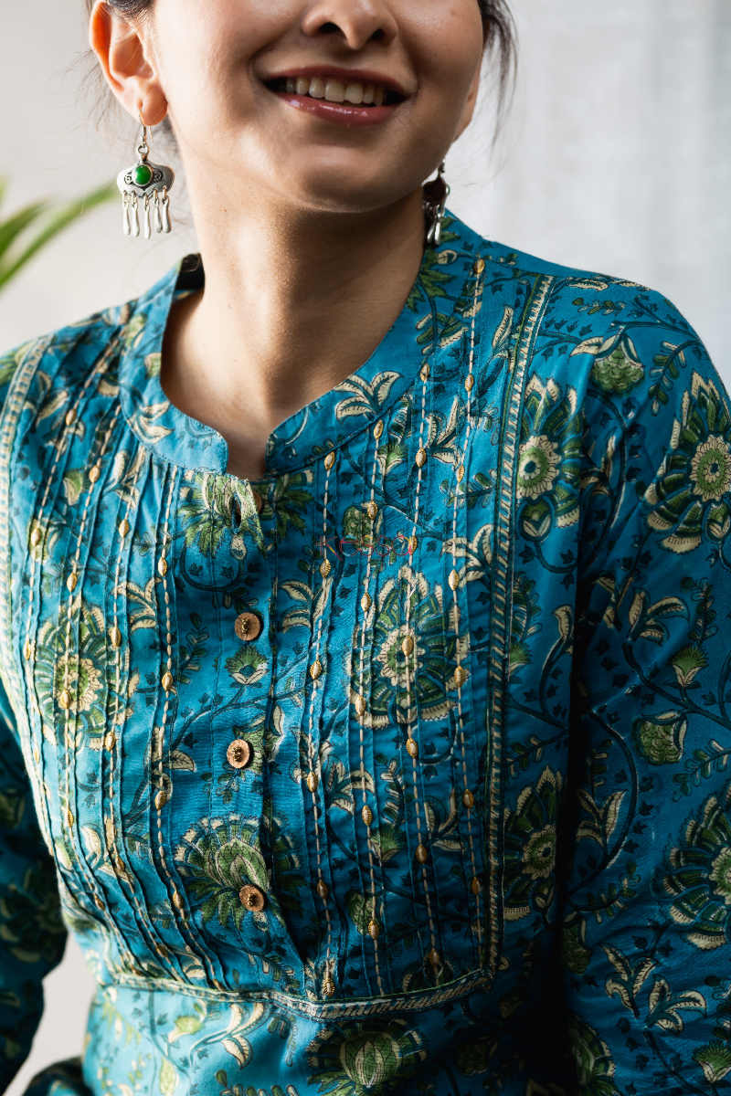 Image for Kusvaa Wsr170 Kanan Hand Block Print Cotton Kurta Closeup