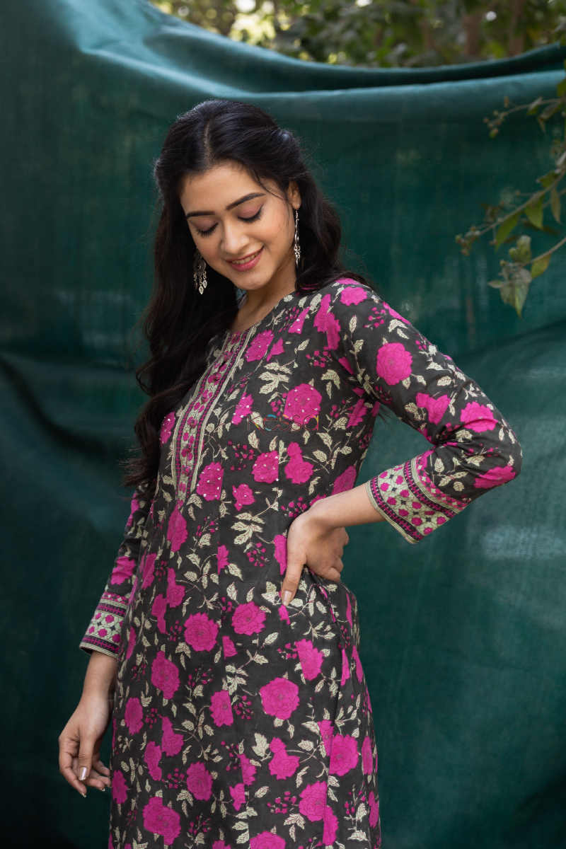 Image for Kusvaa Wsr172 Lunar Green Gulzar Block Print Kali Kurta Top
