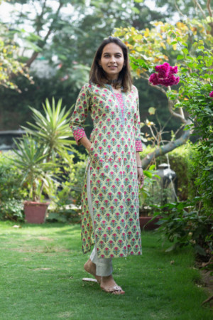 Image for Kusvaa Wsr176 Hillary Green Block Printed Straight Kurta 1 Side