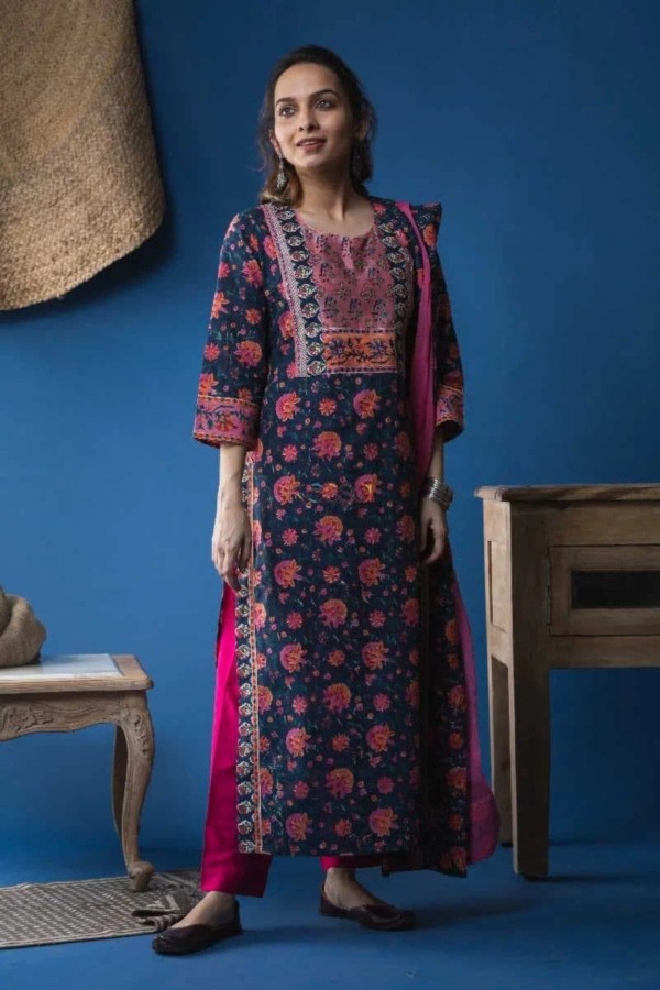 Image for Decoding Mukaish: The Regal Art Of Shimmer And Shine