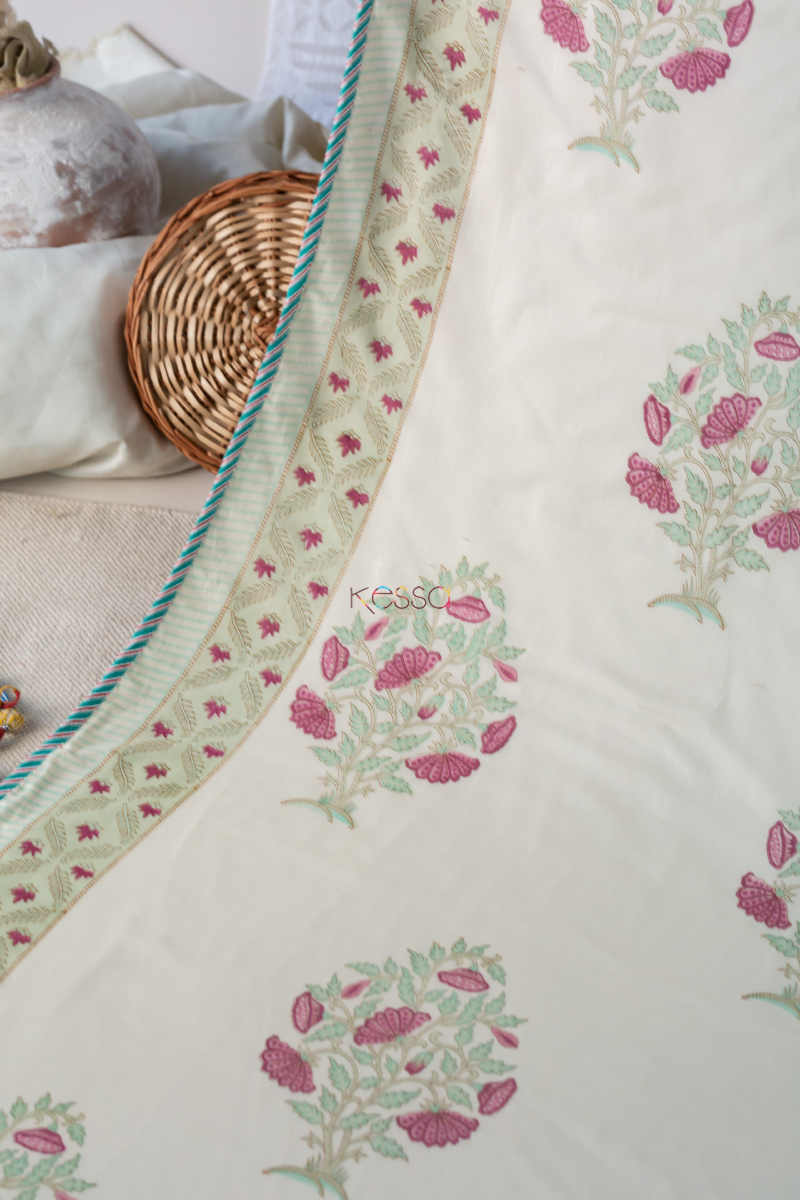 Image for Kusvaa Kad53 Pale Leaf Green Double Bed Dohar Look
