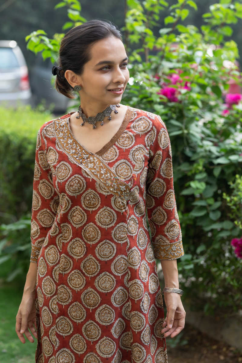 Image for Kusvaa Vcr27 Kusvaa Patram Cotton Angrakha Bagru Print Kurta 1 Top