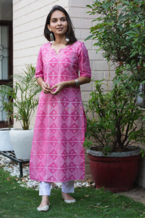 Image for Kusvaa Vcr33 Gehra Gulabi Shibori Kurta Featured