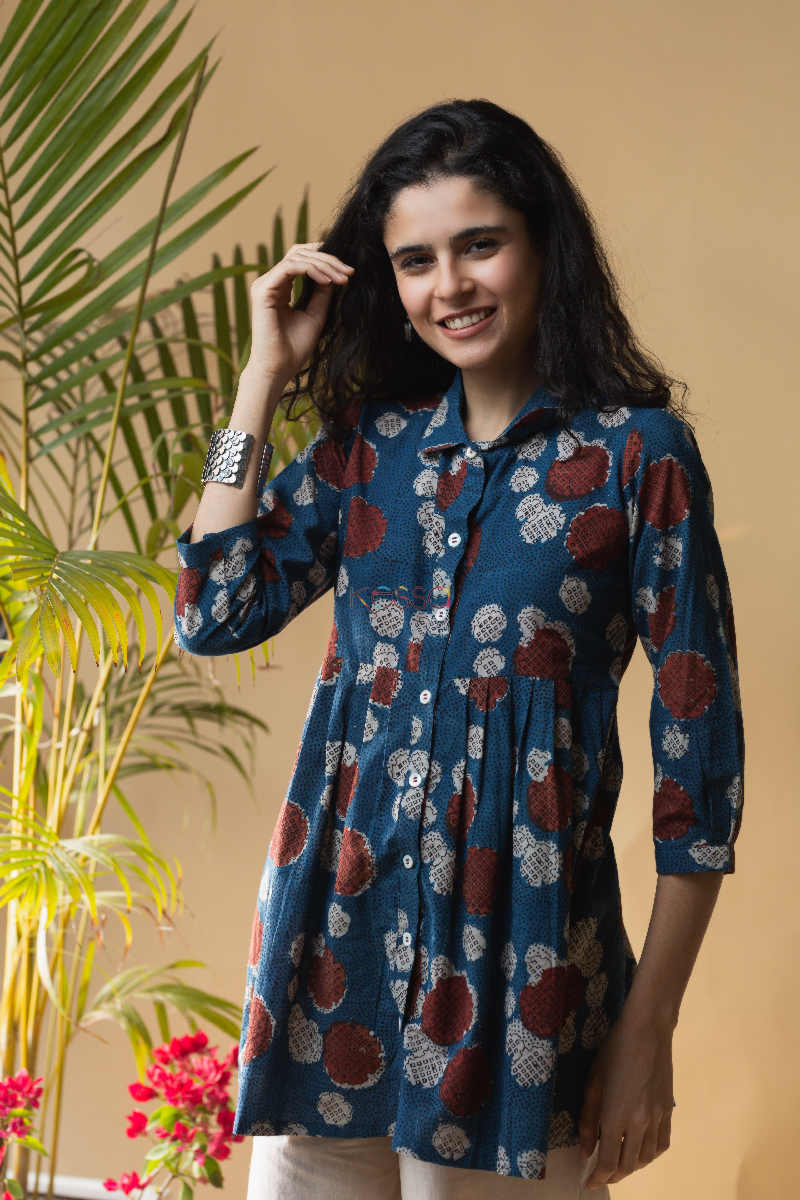 Image for Kusvaa Ws663 Neelini Cotton Short Top With Ajrakh Print Featured