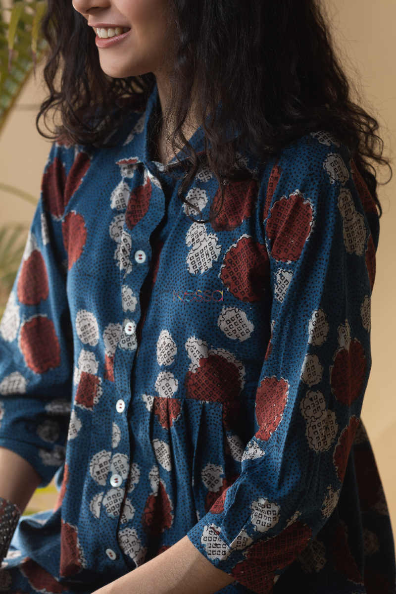 Image for Kusvaa Ws663 Neelini Cotton Short Top With Ajrakh Print Sitting