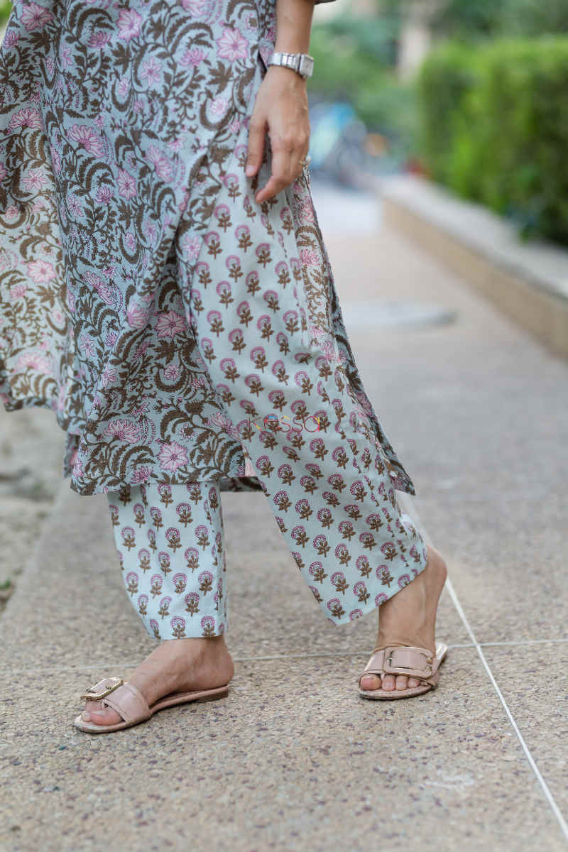 Image for Kusvaa Avdaf27 Mehak Straight Kurta Pant Set Bottom