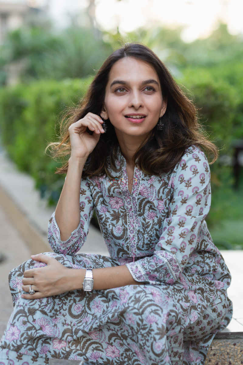 Image for Kusvaa Avdaf27 Mehak Straight Kurta Pant Set Sitting