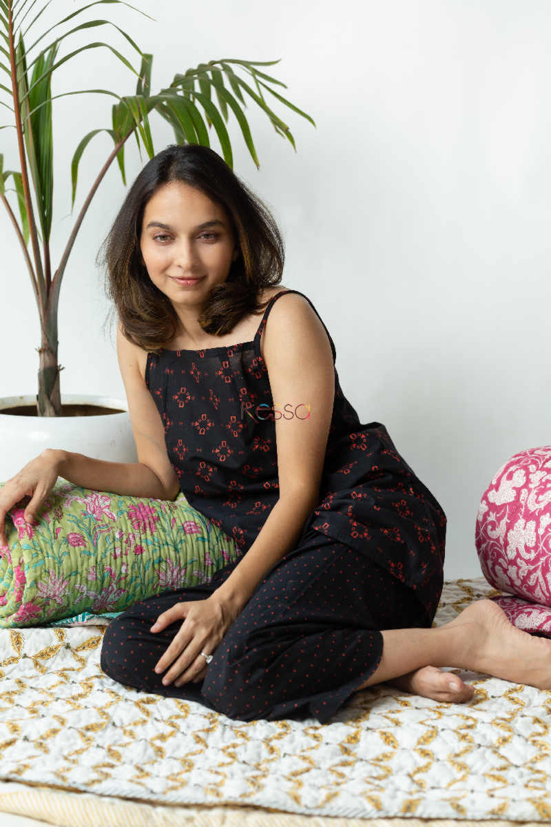 Image for Kusvaa De64 Lavanya Cotton Kurta Pajama Set Sitting