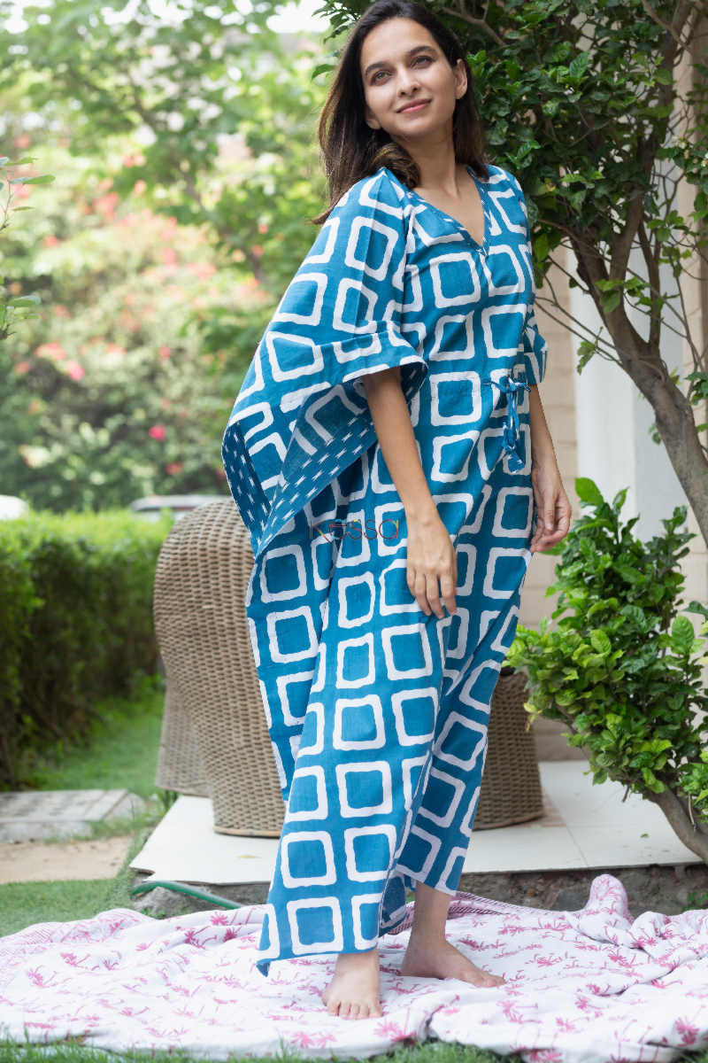 Image for Kusvaa De65 Keyur Cotton Kaftan Look