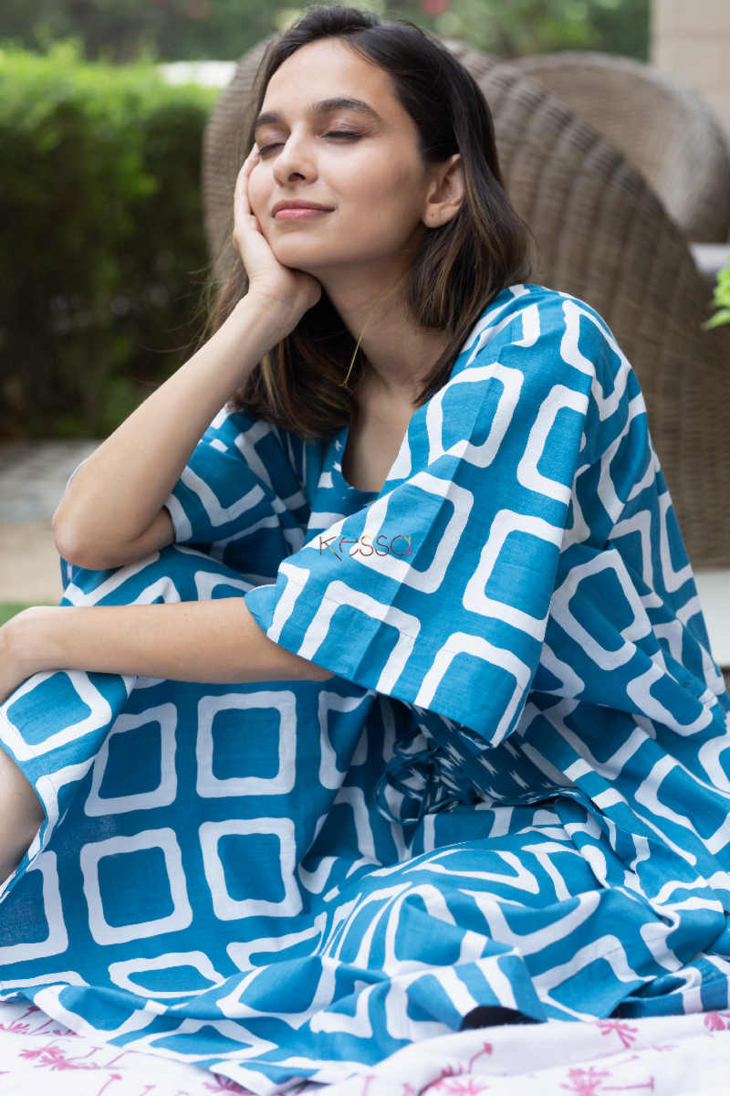 Image for Kusvaa De65 Keyur Cotton Kaftan Sitting