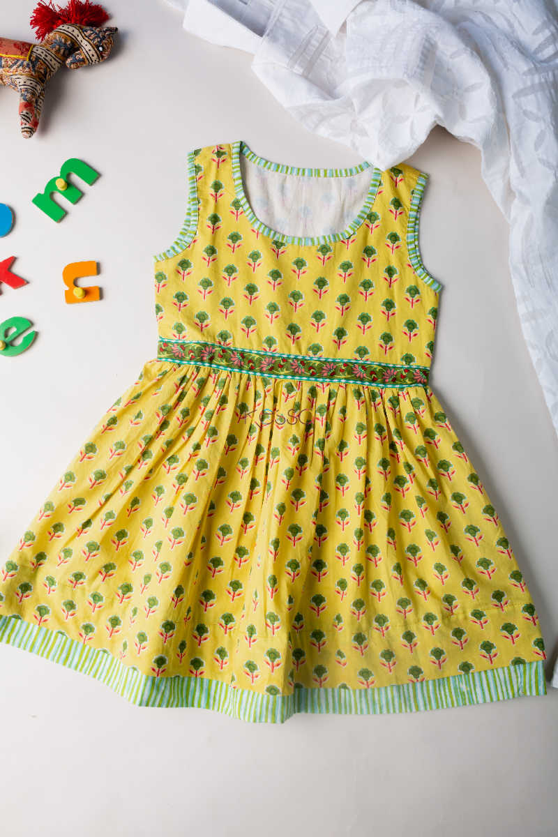 Image for Kusvaa Dek22 Surajmukhi Cotton Frock Featured